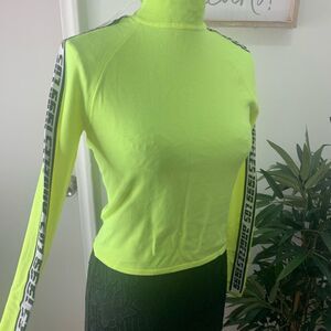 NWT H&M Neon Green top